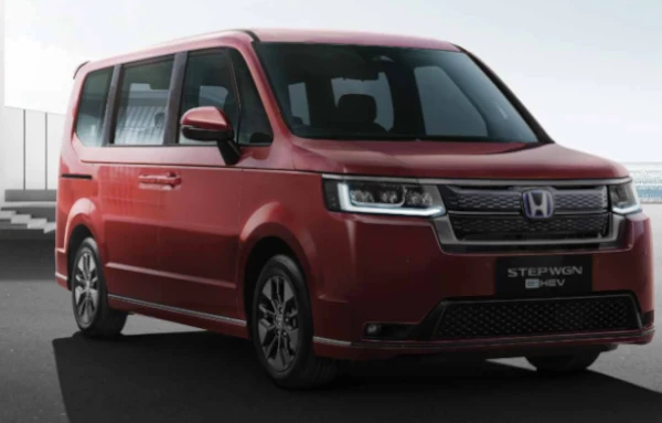 honda-step-wgn-eHEV-mojokerto